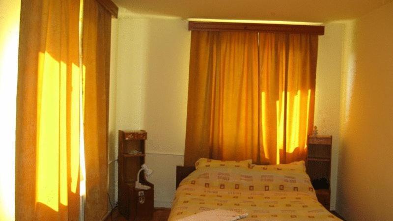 Lary Hostel Sučava Exteriér fotografie